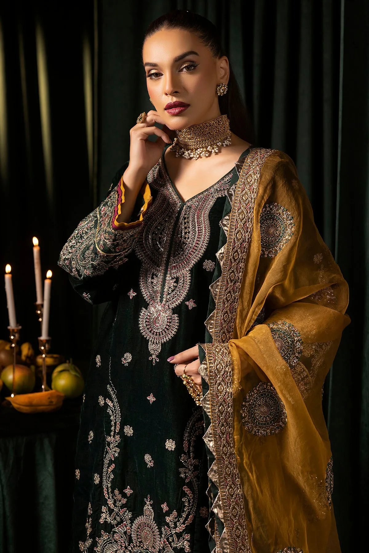 5094-YUMNA EMBROIDERED VELVET UNSTITCHED