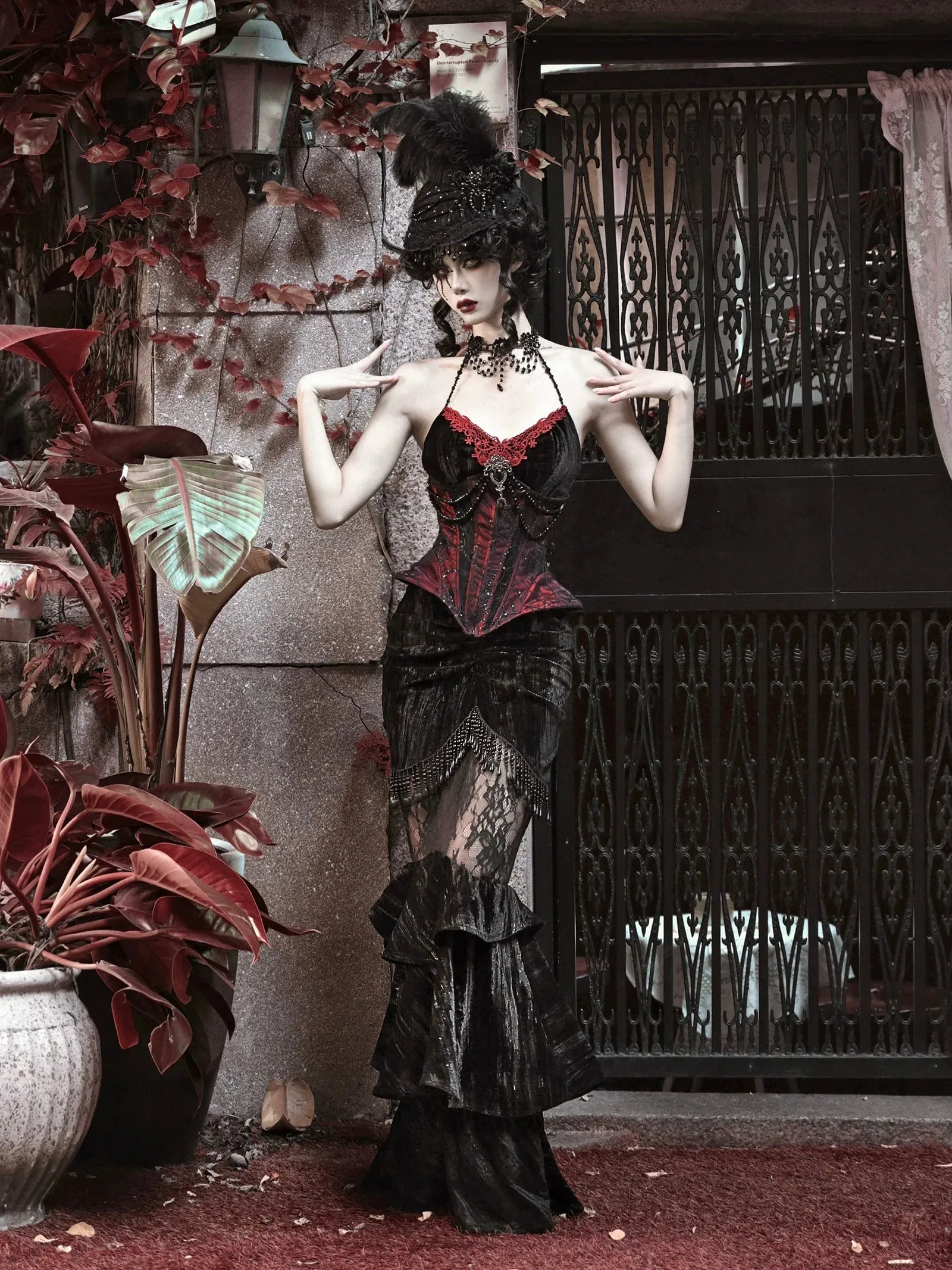Mermaid Dutchess Gothic Hugging Hip Sheer Velvet Lace Skirt